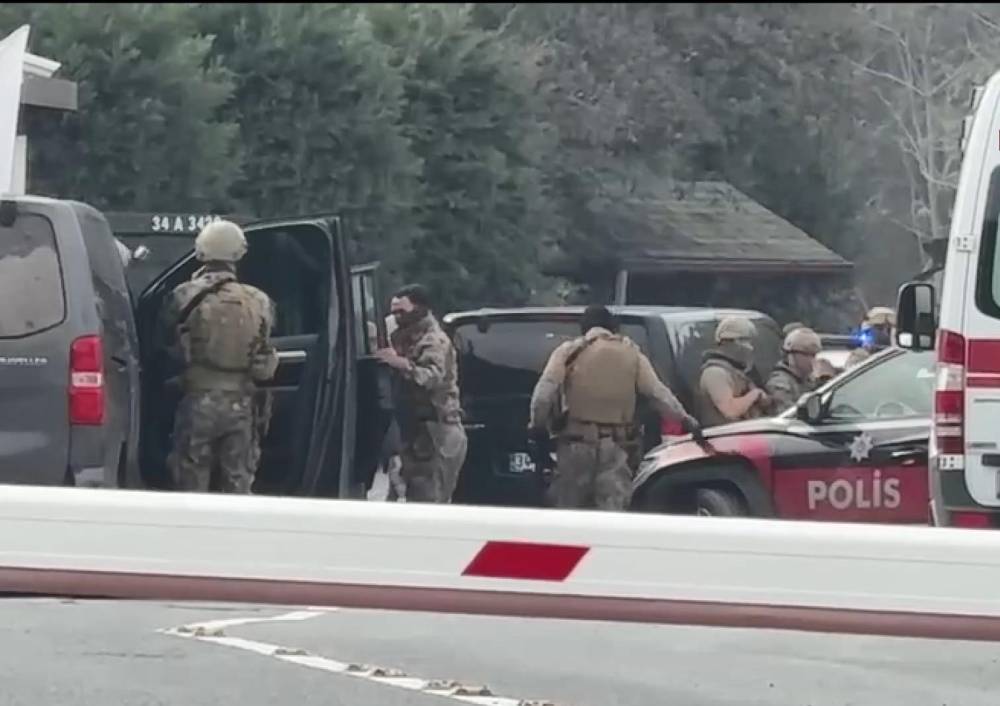 Silahla TV binasına girdi, tutuklandı