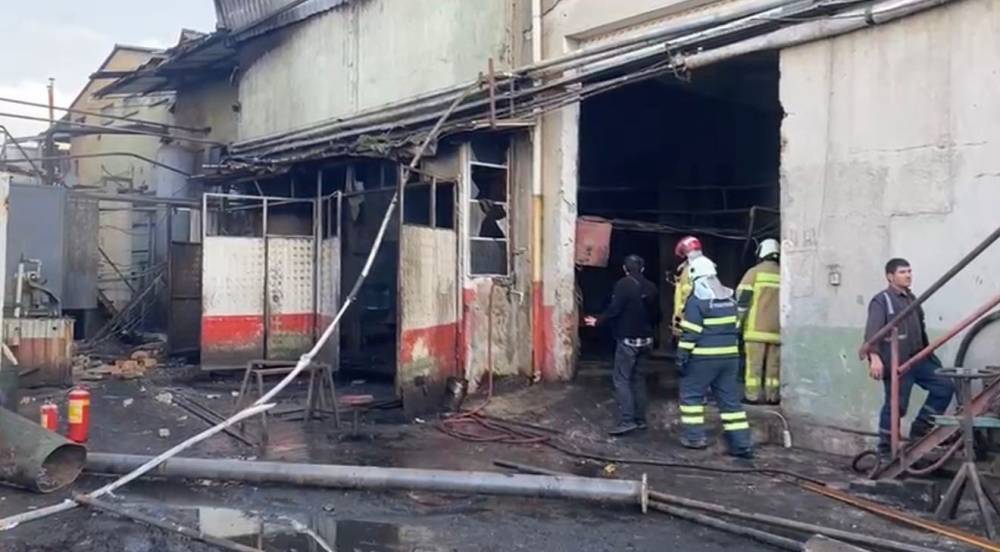 Yağ fabrikasında patlamada: 10 yaralı