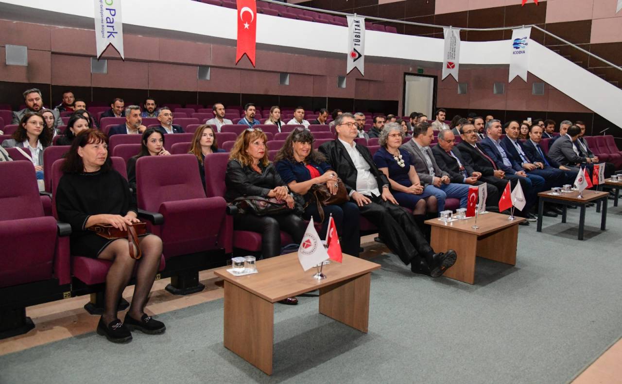 icodia25-konferansi-konya-teknik-universitesi-ev-sahipliginde-yapildi-5.jpeg