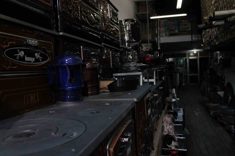 Konya'da işlerin açılması için havanın soğumasını bekliyorlar