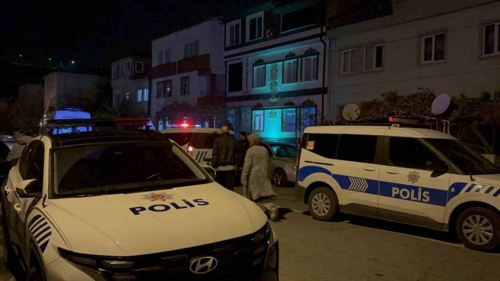 54 yaşındaki adam banyoda ölü bulundu