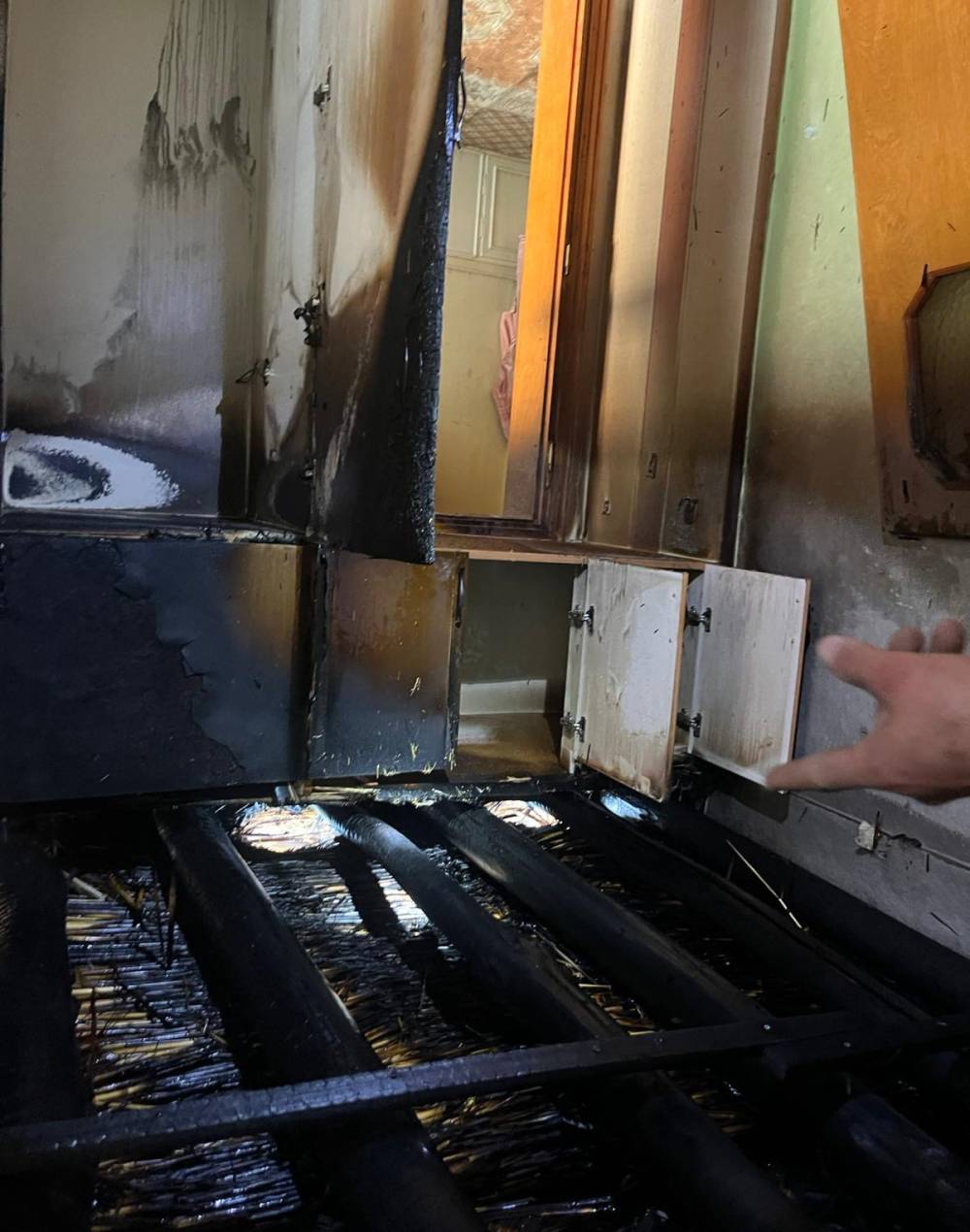 Konya'da ev ve dorsede çıkan yangın korkuttu