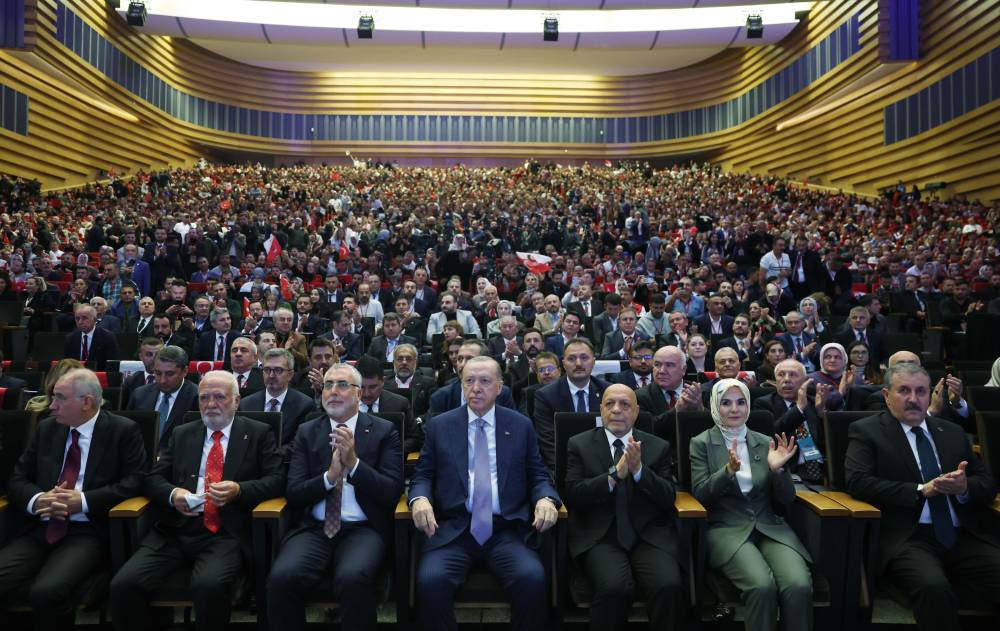 Cumhurbaşkanı Erdoğan: Hayat pahalılığı meselesini mutlaka çözeceğiz