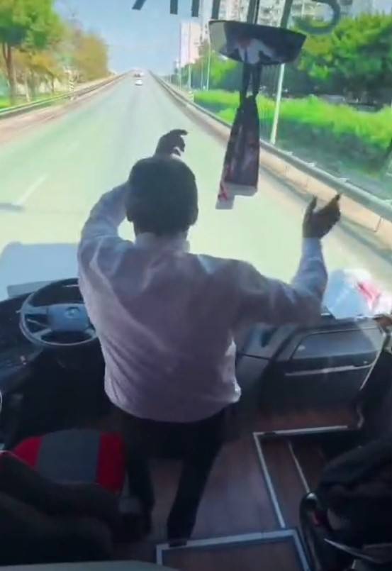 Konya yolunda şoförden akılalmaz hareket!