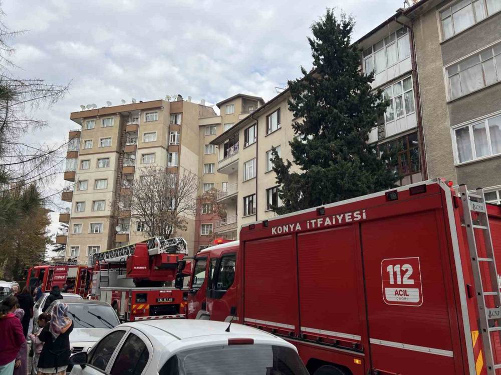 Konya merkezde dairede patlama!