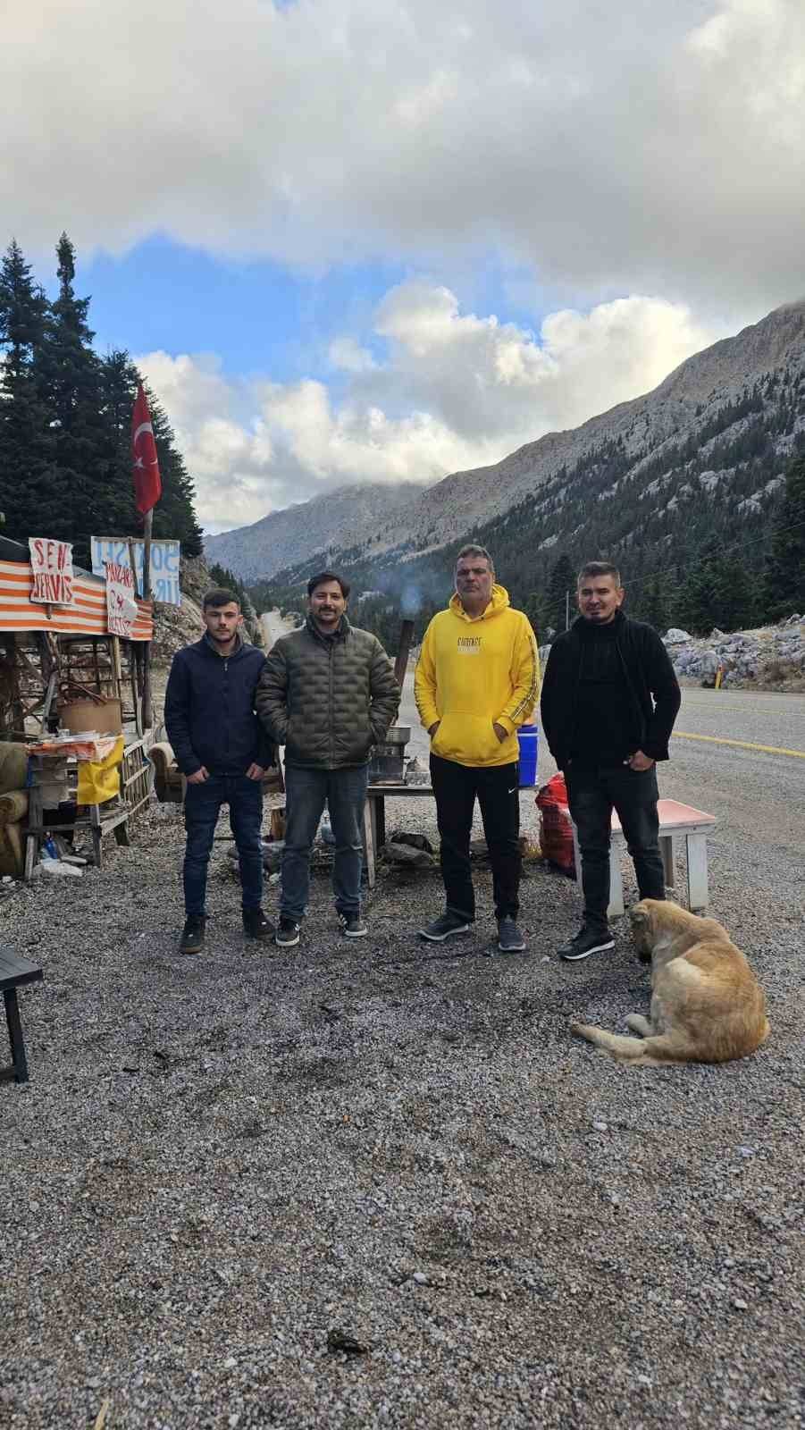 Bozkırlılar sağlıklı yaşam için 10 kilometre koştu