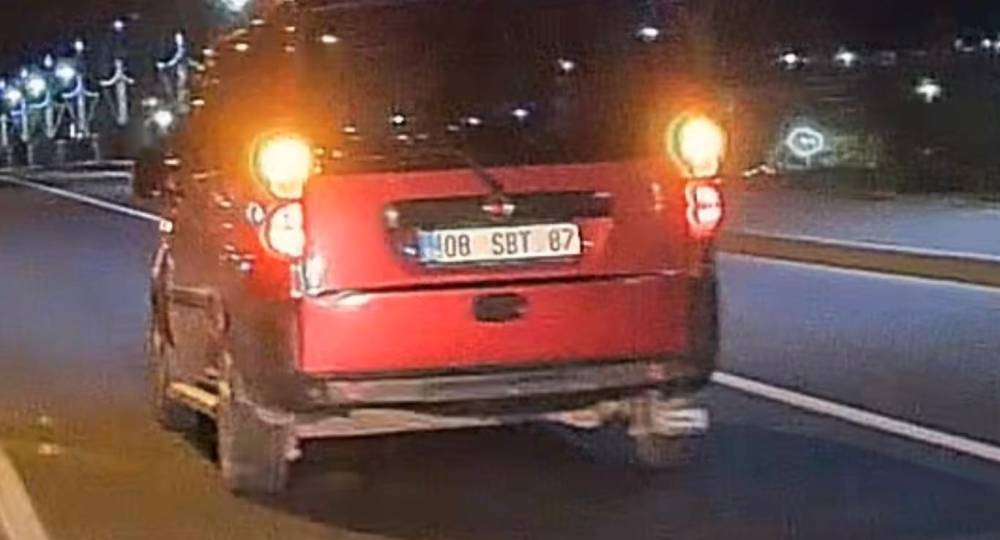 Hafif ticari araçla makas atan sürücüye 14 bin TL para cezası