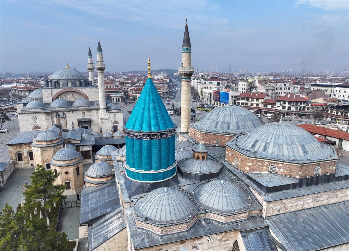 konya-mevlana-muzesinin-171-nadide-eseri-ilk-kez-gorucuye-cikti-34.jpg