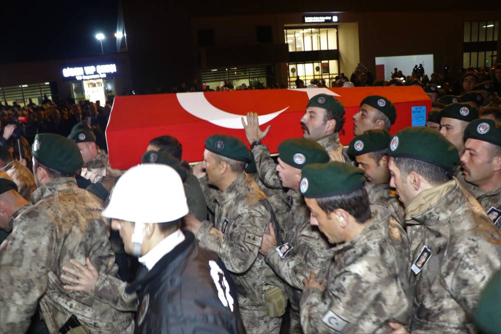 Şehit polis memurunun cenazesi, Samsun’a getirildi