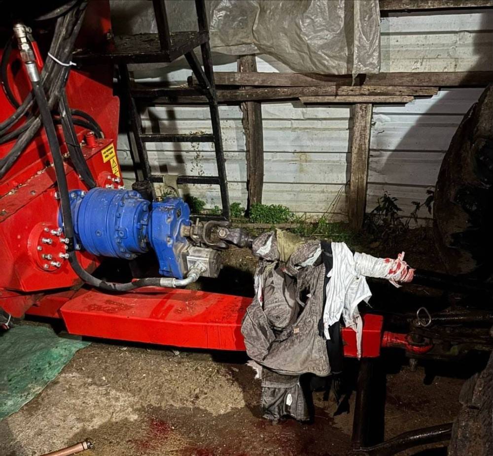 Kolunu silaj makinesine kaptıran çocuk hayatını kaybetti