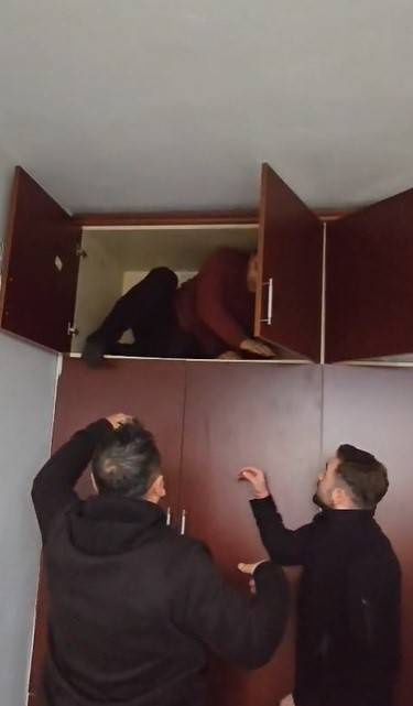 Konya merkezde aranan şahsın yakalandığı yer pes dedirtti