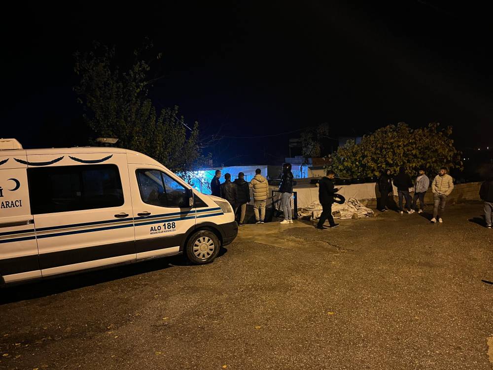 Eşini ve bacanağını tabancayla öldürdü, kayıplara karıştı