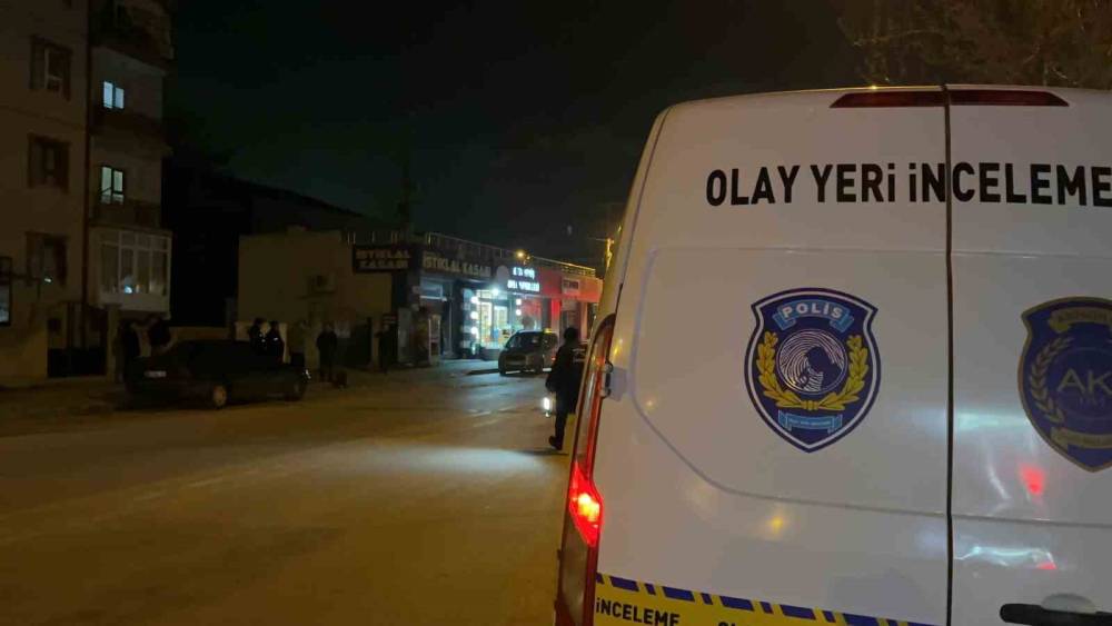 Konya merkezde çocuğa motosiklet çarptı... O anlar kamerada