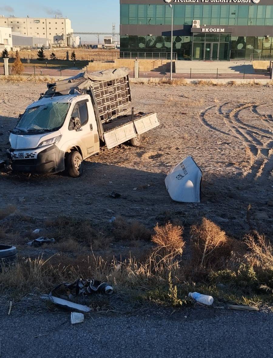 Konya'da Organize Sanayi Bölgesi yakınlarında kaza!