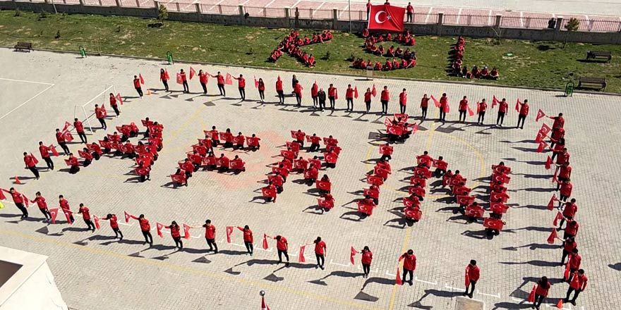 Konya Spor Lisesi öğrencilerinden Afrin için kareografi