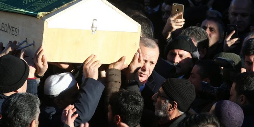 Cumhurbaşkanı Erdoğan Elazığ'da cenaze namazına katıldı