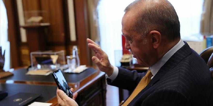 Cumhurbaşkanı Erdoğan'dan virüsü yenen 120 yaşındaki kadına telefon