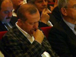 Cumhurbaşkanı Erdoğan gözyaşlarını tutamadı