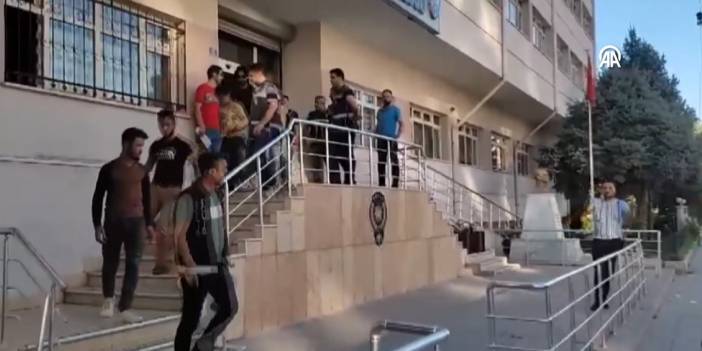 Konya'da durdurulan minibüste 23 düzensiz göçmen yakalandı