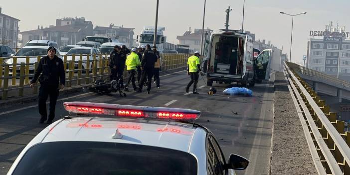 Konya'da tır ile motosiklet çarpıştı, üniversite öğrencisi motosikletli öldü