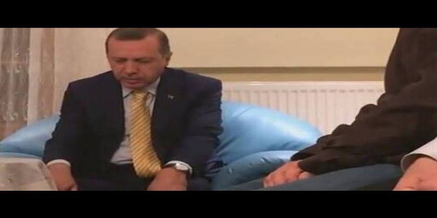 Cumhurbaşkanı Erdoğan'dan şehit evinde Kur'an tilaveti